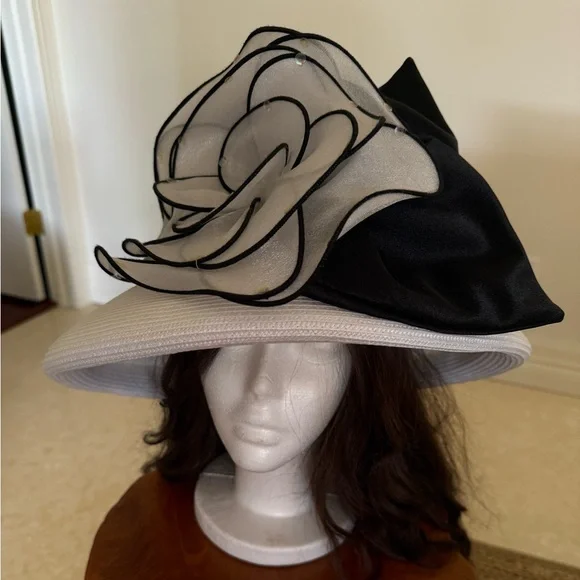 Whittall and Shon Kentucky Derby Hat Easter Hat, Church Hat - Picture 15 of 15